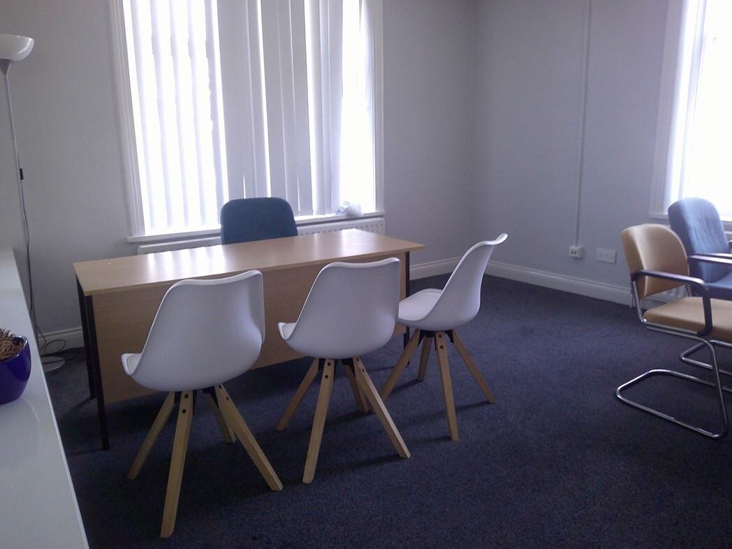 198-200 High St E, Wallsend for sale Interior Photo- Image 1 of 13