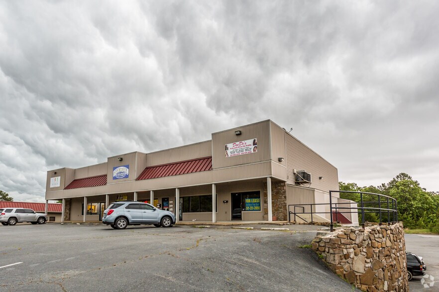 400-405 Edgewood Dr, Maumelle, AR for sale - Primary Photo - Image 1 of 1