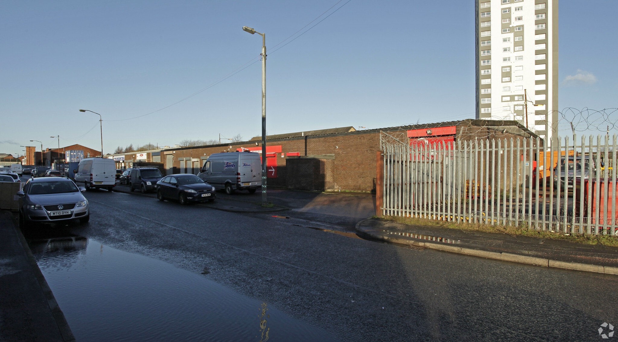 2-32 Jordanvale Ave, Glasgow for sale Primary Photo- Image 1 of 1