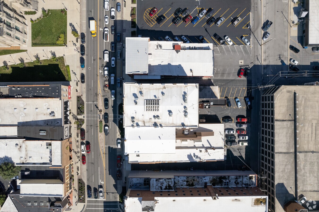 323 S Main St, Findlay, OH 45840 Rawson Building