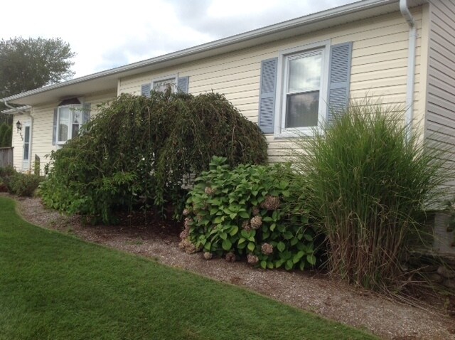 239 E Main St, Clinton, CT for sale - Building Photo - Image 2 of 13
