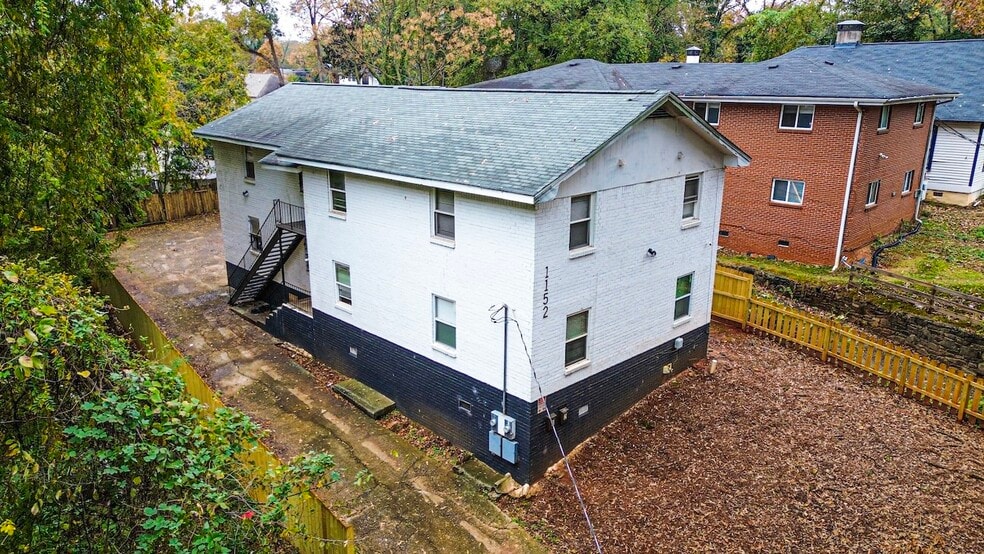 1152 Greenwich St SW, Atlanta, GA for sale - Building Photo - Image 3 of 16