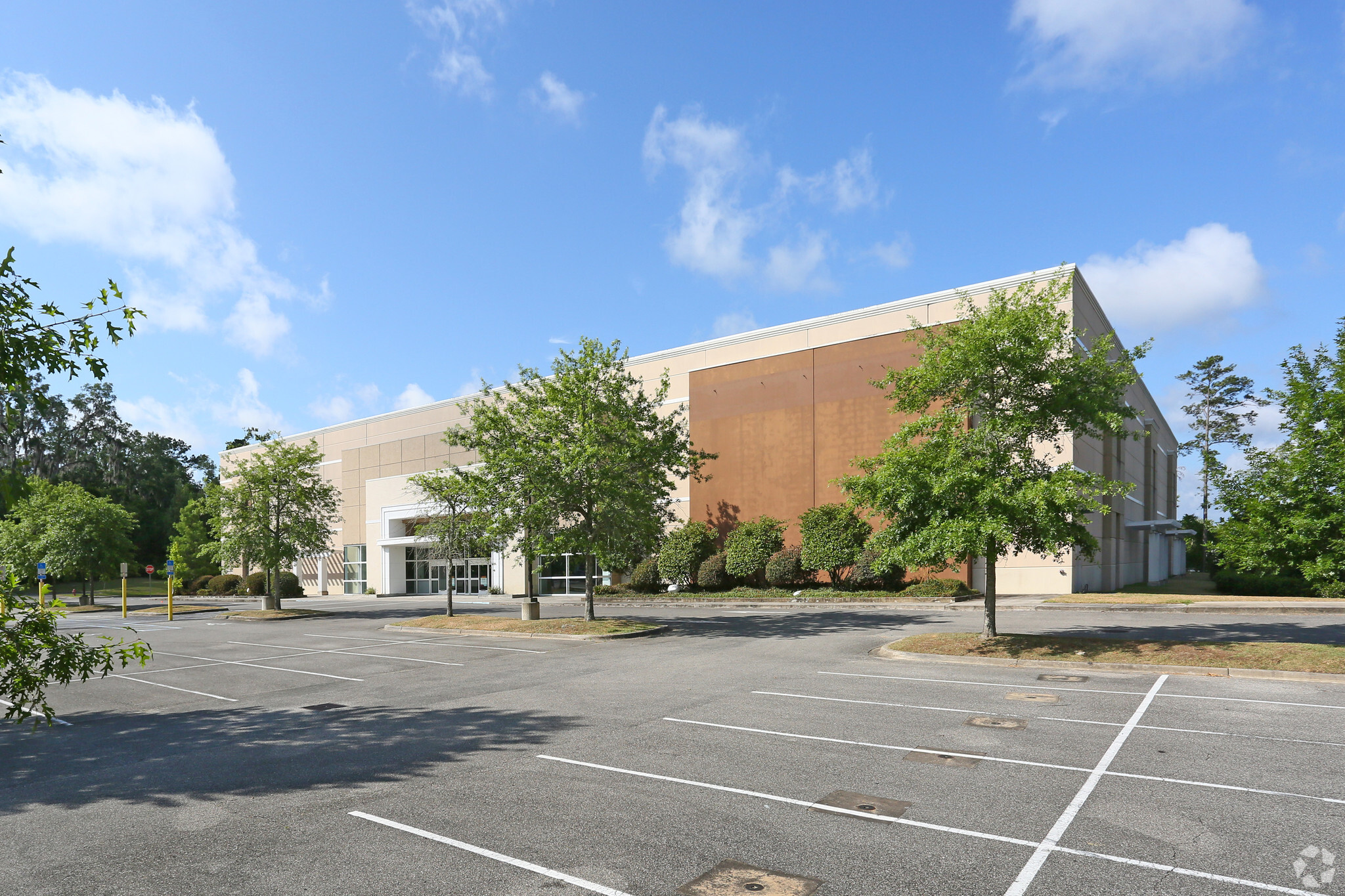 6785 Thomasville Rd, Tallahassee, FL for sale Primary Photo- Image 1 of 1