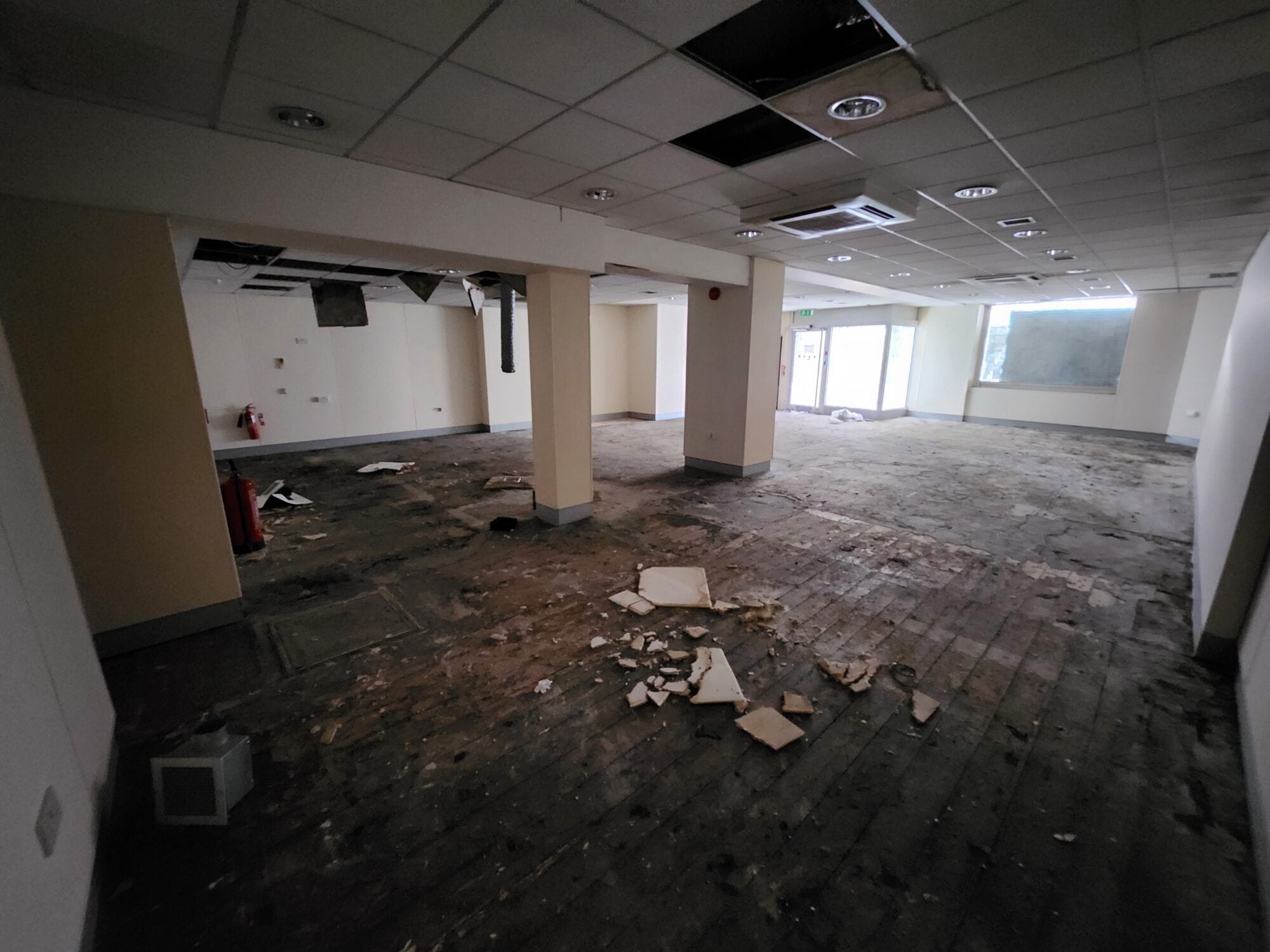 79-81 South End, Croydon for sale Interior Photo- Image 1 of 1