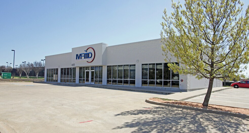 600 W Mayfield Rd, Arlington, TX for sale - Primary Photo - Image 1 of 1