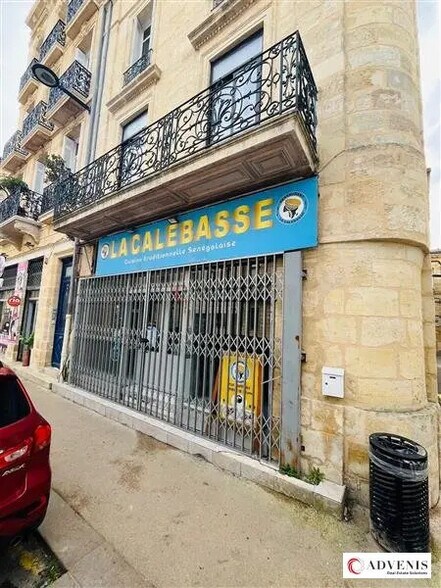 Retail in Bordeaux for lease - Building Photo - Image 3 of 5