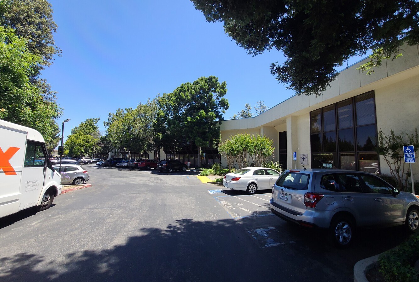 2542 S Ave, Campbell, CA 95008 Office for Lease