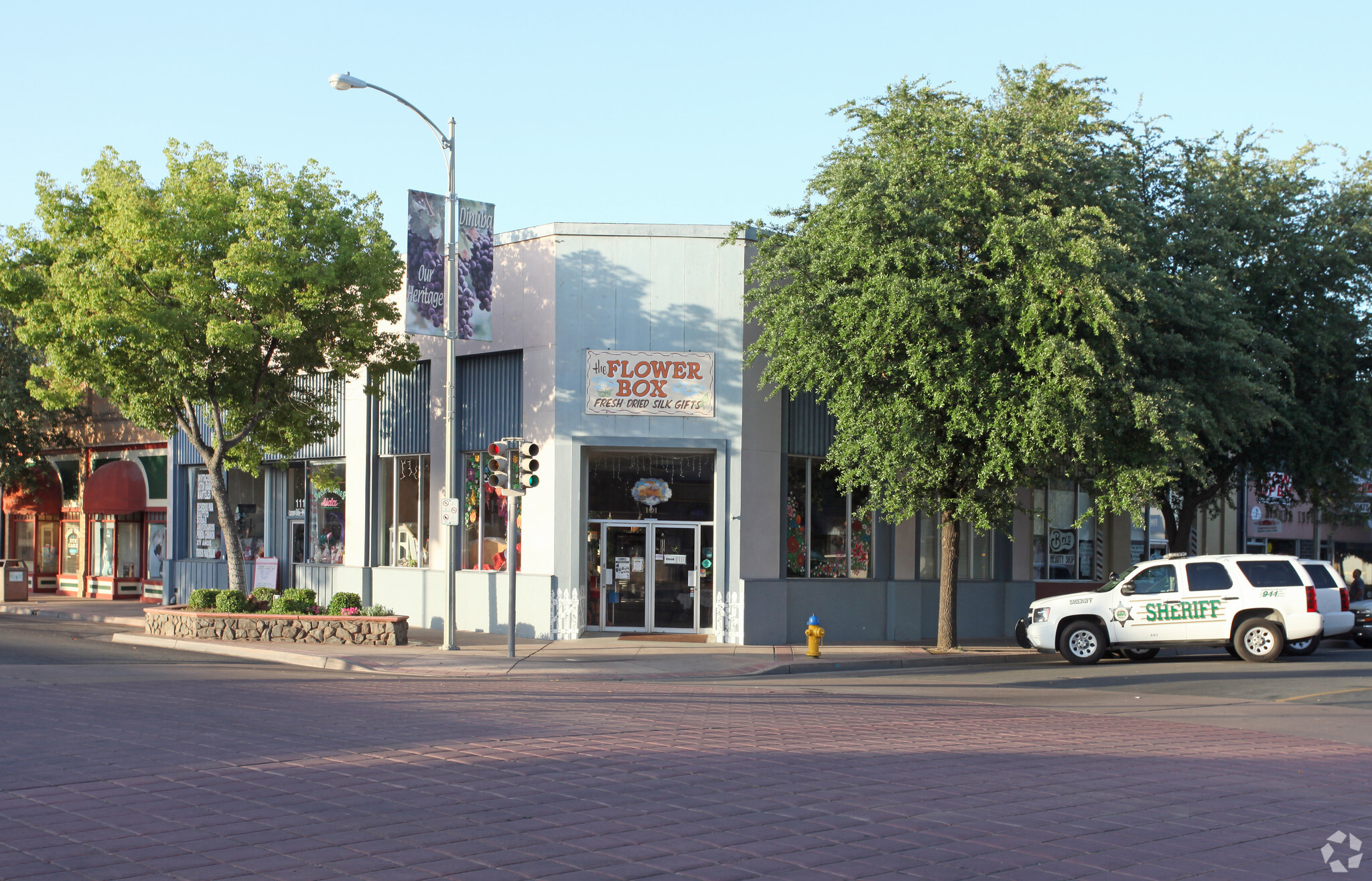 101 S L St, Dinuba, CA for sale Primary Photo- Image 1 of 1