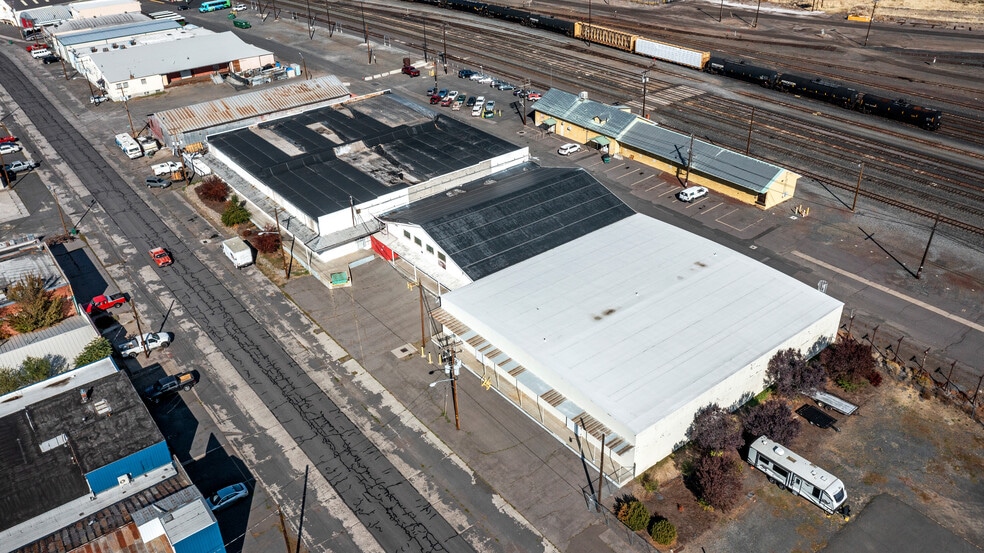615 S Spring St, Klamath Falls, OR for lease - Aerial - Image 1 of 27