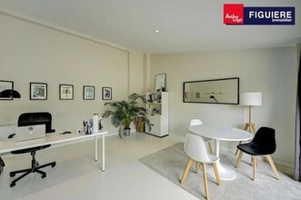 Office in Aix-en-Provence for lease Interior Photo- Image 2 of 11