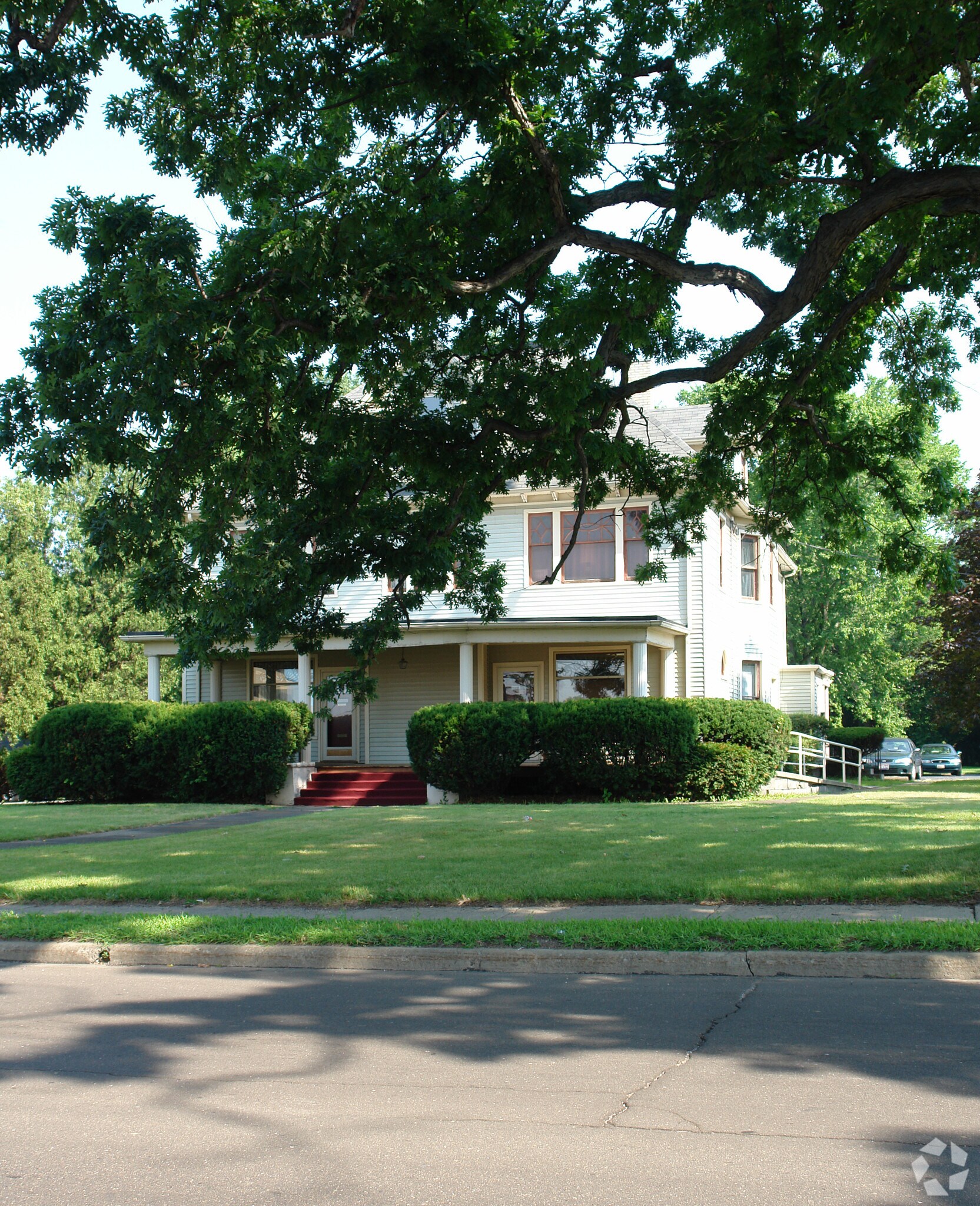 1451 E Market St, Warren, OH for sale Primary Photo- Image 1 of 1