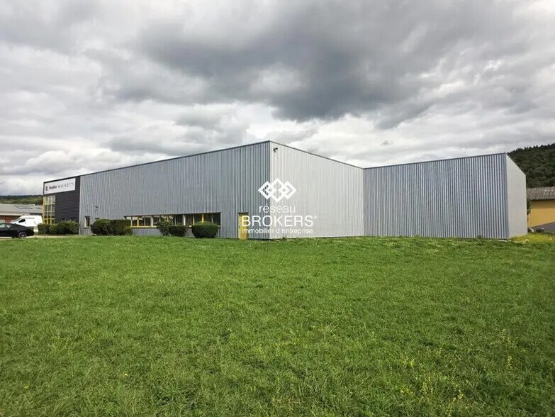 Industrial in Arbent for lease - Building Photo - Image 3 of 17