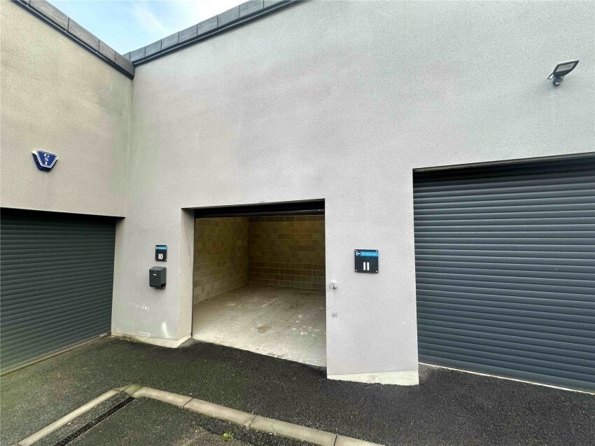 42 Nelson Rd, Ilkley for lease Building Photo- Image 1 of 5