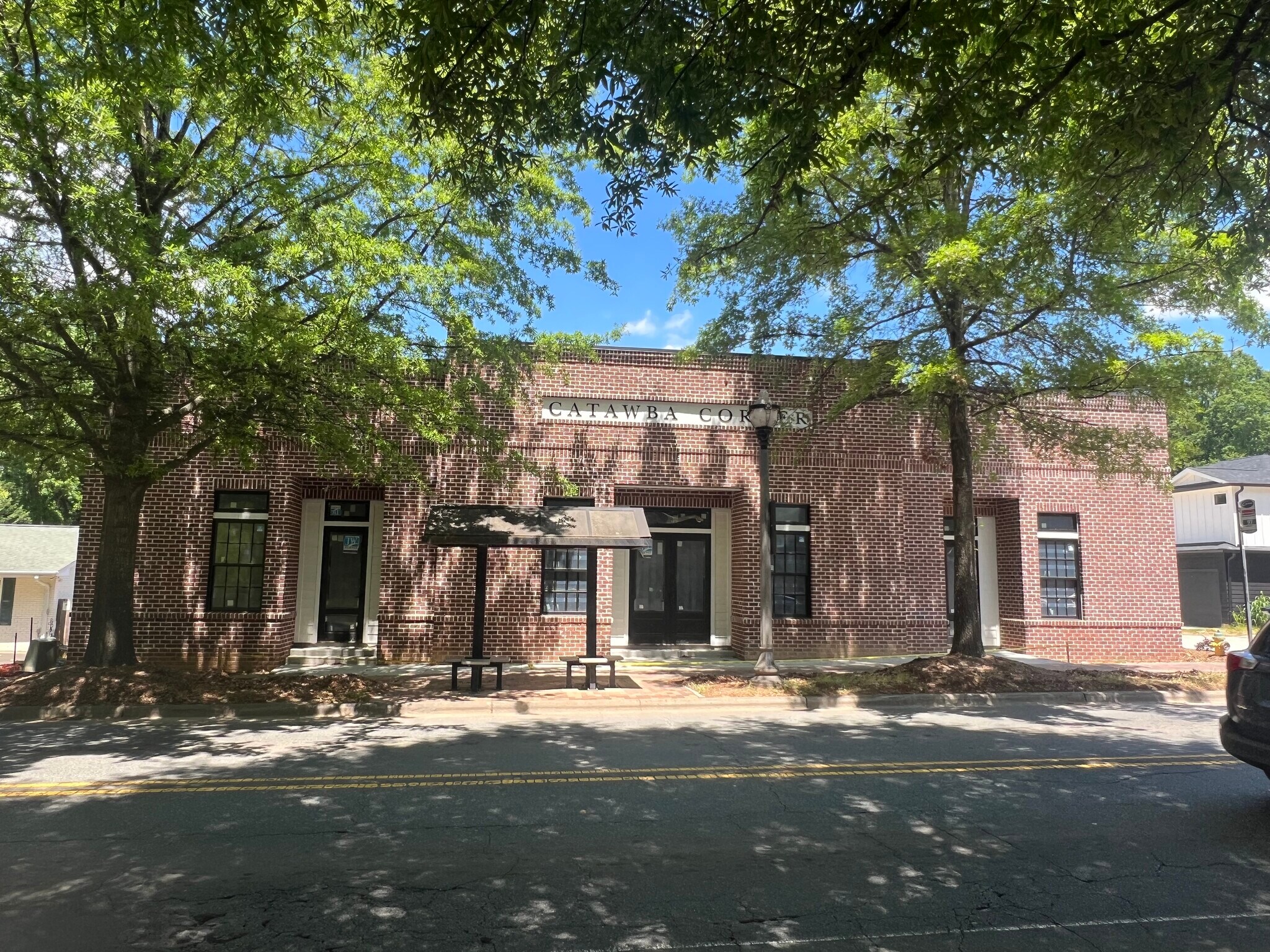 20733 Catawba, Cornelius, NC for sale Building Photo- Image 1 of 6