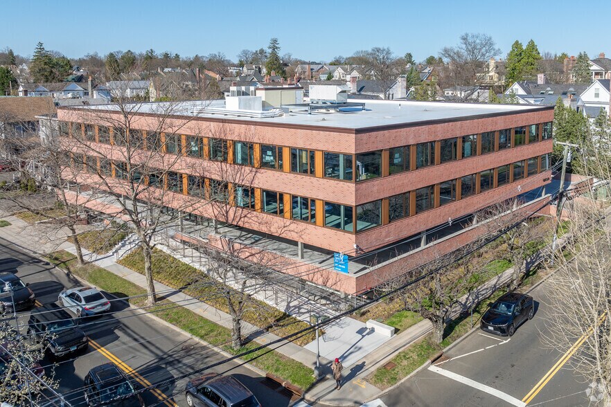 145 Mason St, Greenwich, CT for lease - Primary Photo - Image 1 of 4