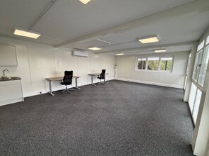 275-281 Albion St, Southwick for lease Interior Photo- Image 2 of 2