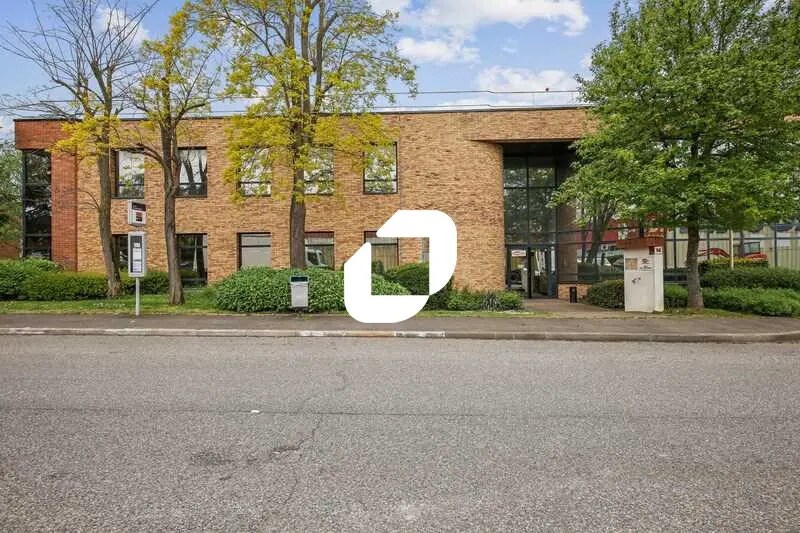 14 Rue Du Saule Trapu, Massy for lease Building Photo- Image 1 of 31