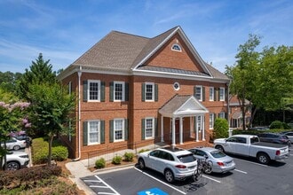 284 S Main St, Alpharetta, GA for lease Building Photo- Image 1 of 4