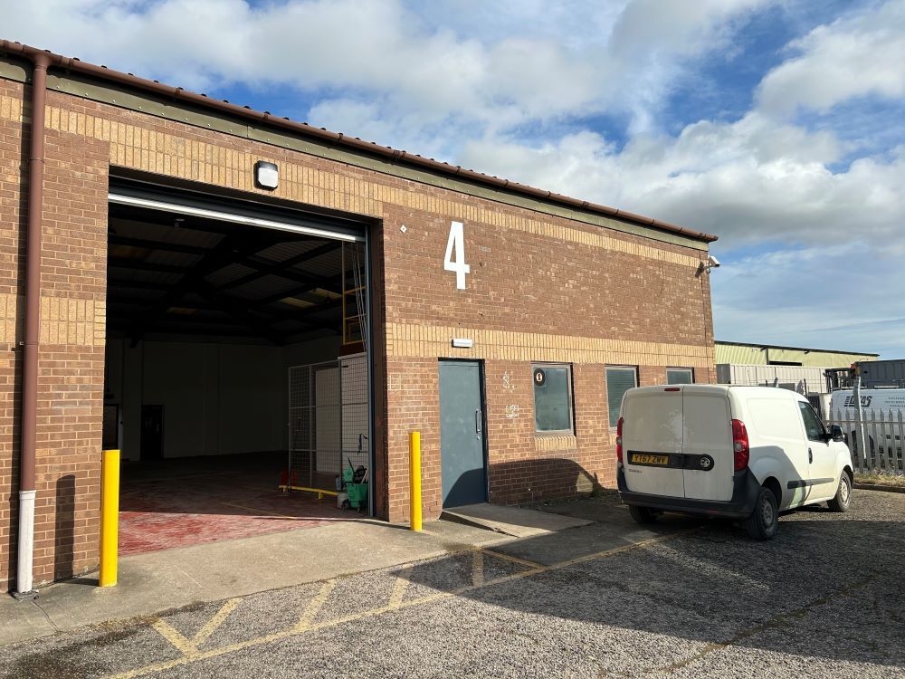 Hampden Rd, York for lease Primary Photo- Image 1 of 2