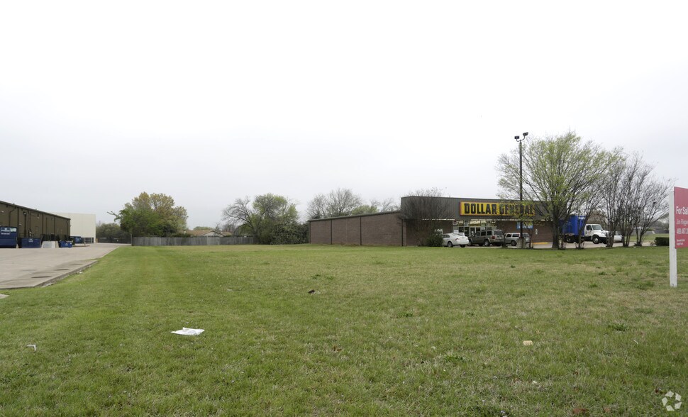 6546 Watauga Rd, Fort Worth, TX for sale - Primary Photo - Image 1 of 1