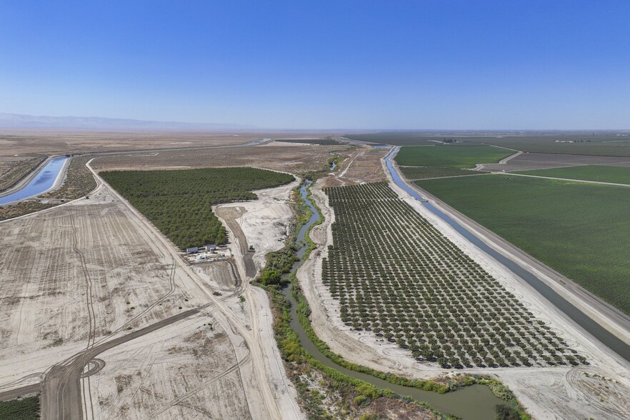 Wasco Way, Buttonwillow, CA for sale - Primary Photo - Image 1 of 12