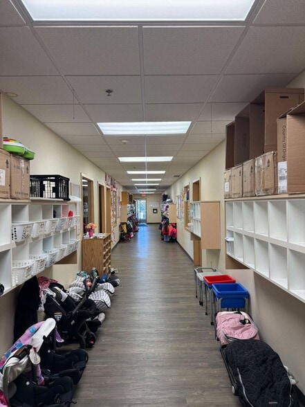 3239 47th St S, Fargo, ND for sale - Interior Photo - Image 3 of 13