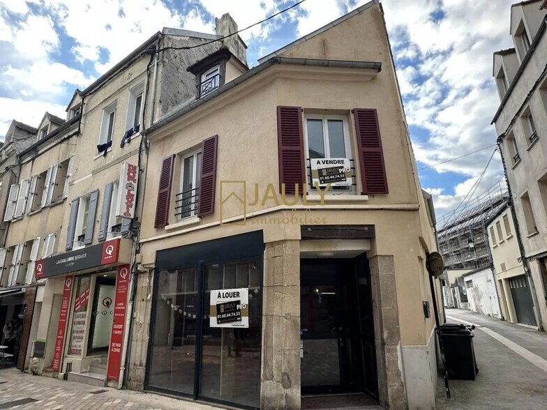 12 Rue Du Tan, Meaux for sale - Building Photo - Image 2 of 15