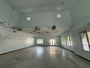 7557 Norman Rockwell Ln, Las Vegas, NV for lease Building Photo- Image 2 of 9