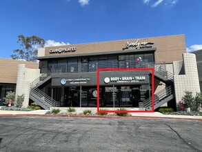 2955 Cochran St, Simi Valley, CA for lease Building Photo- Image 2 of 5