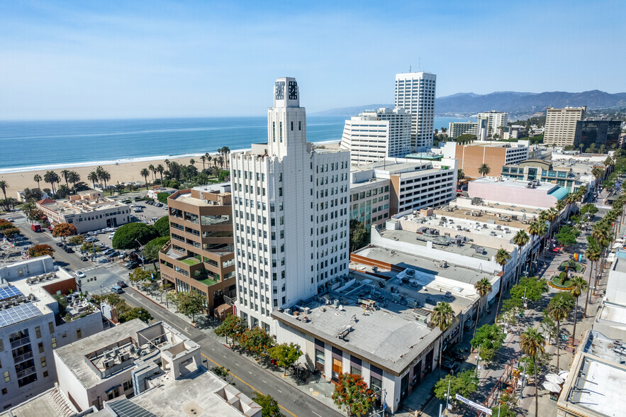 225 Santa Monica Blvd, Santa Monica, CA for lease - Building Photo - Image 1 of 3