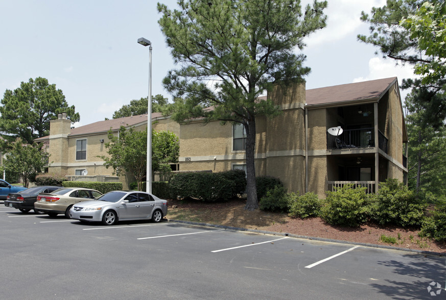 8056 Country Squire Ln, Cordova, TN for sale - Primary Photo - Image 1 of 1