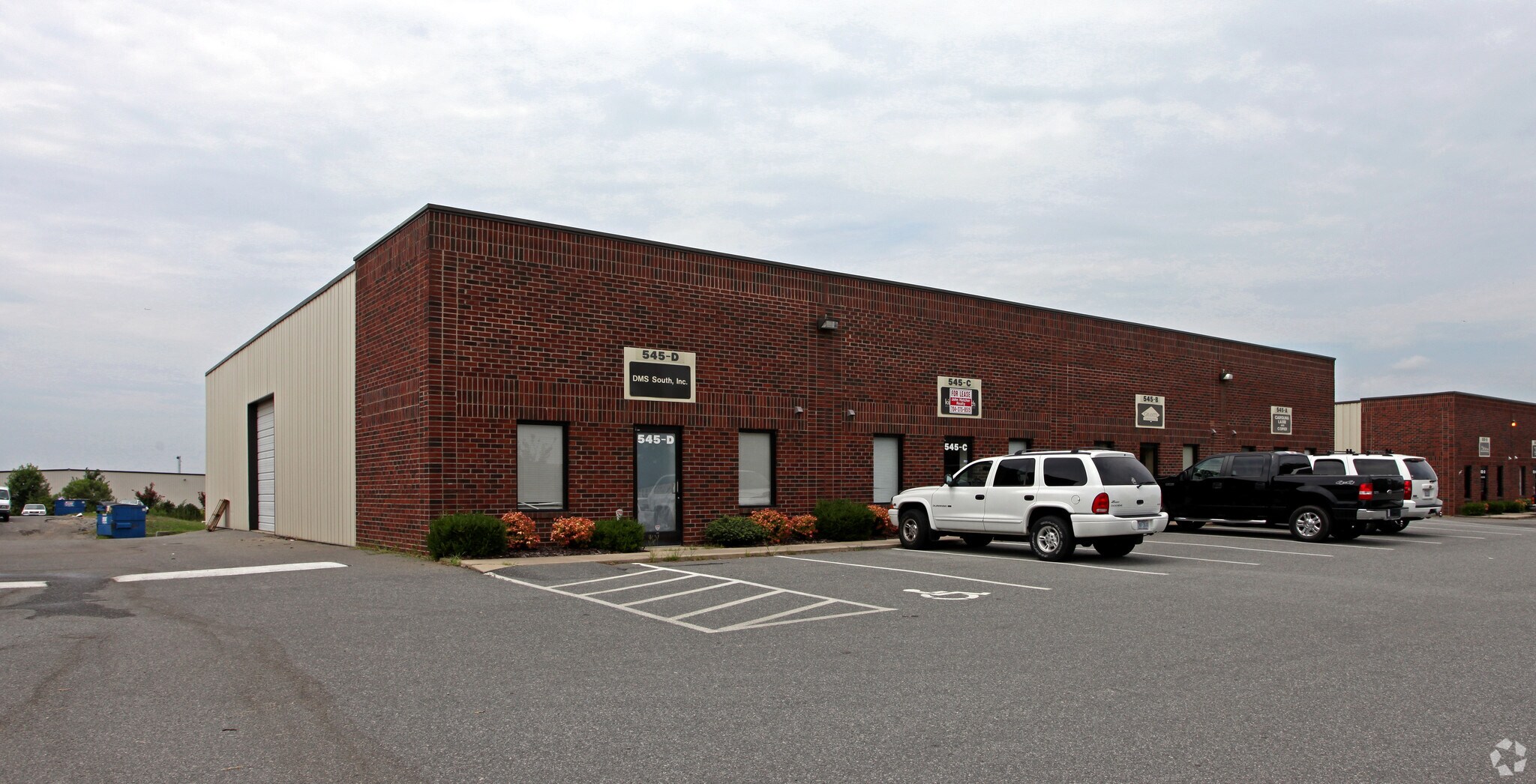 545 NW Pitts School Rd, Concord, NC for sale Primary Photo- Image 1 of 1