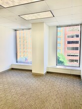 1100 Connecticut Ave NW, Washington, DC for lease Interior Photo- Image 2 of 3