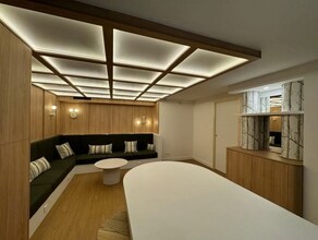 8 Rue De Lévis, Paris for lease Interior Photo- Image 2 of 5