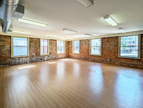 314 Cordova St W, Vancouver, BC for lease Interior Photo- Image 1 of 2