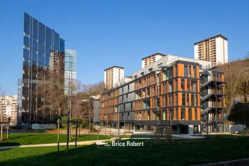 Office in Lyon for lease Building Photo- Image 1 of 29