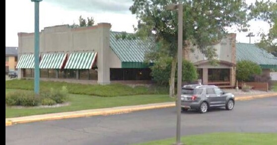 811 N Frontage Rd, Wisconsin Dells, WI for sale - Building Photo - Image 1 of 1