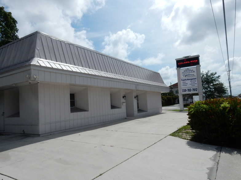 1809 Colonial Blvd, Fort Myers, FL for sale - Building Photo - Image 1 of 1