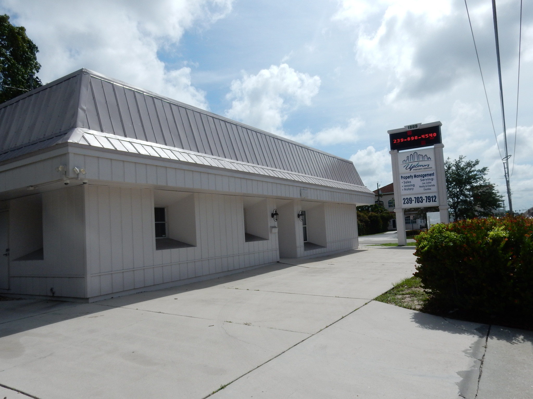 1809 Colonial Blvd, Fort Myers, FL for sale Building Photo- Image 1 of 1