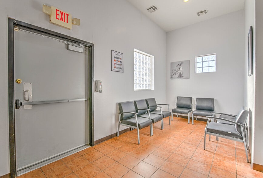 2740 Homestead Rd, Pahrump, NV for sale - Building Photo - Image 2 of 48