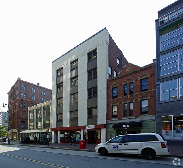 482 Congress St, Portland, ME for lease - Primary Photo - Image 2 of 4