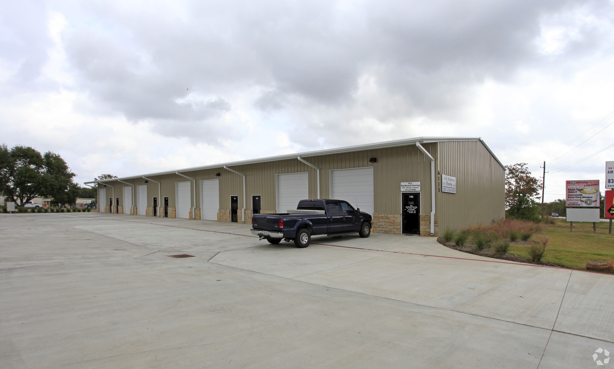 6115 FM 762 Rd, Richmond, TX for lease Primary Photo- Image 1 of 14