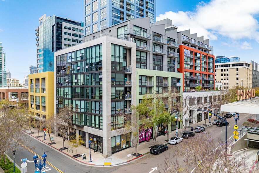 302 & 304 11th Ave - Retail Condo Suites portfolio of 2 properties for sale on LoopNet.com - Building Photo - Image 1 of 6