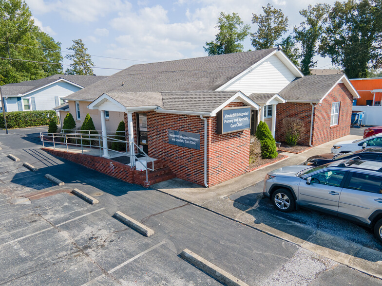 1400 Willow St, Manchester, TN for lease - Building Photo - Image 3 of 8