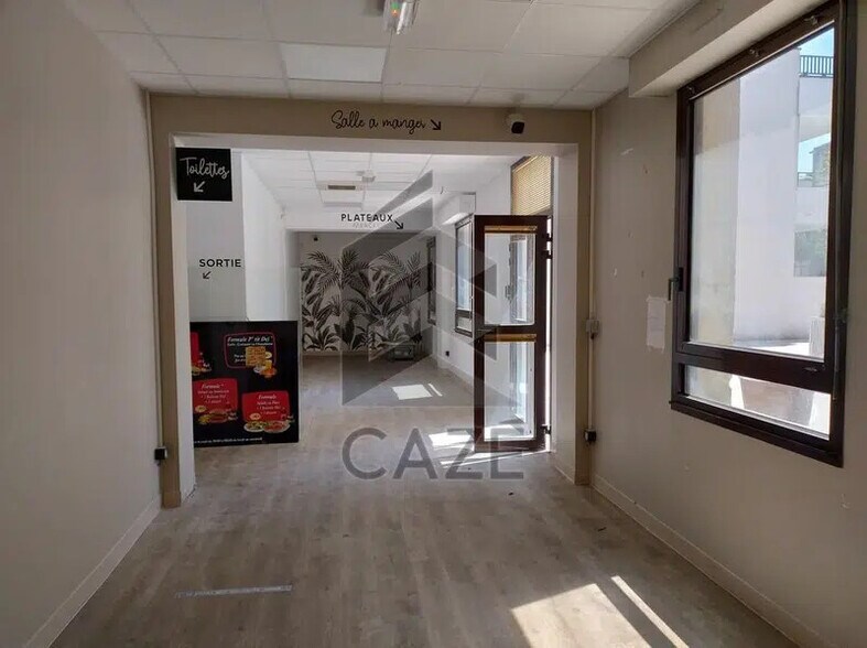 Office in Talence for sale - Interior Photo - Image 3 of 6
