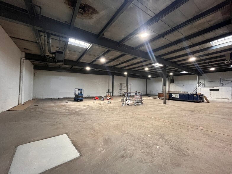 945-975 Close Ave, Bronx, NY for lease - Interior Photo - Image 2 of 12