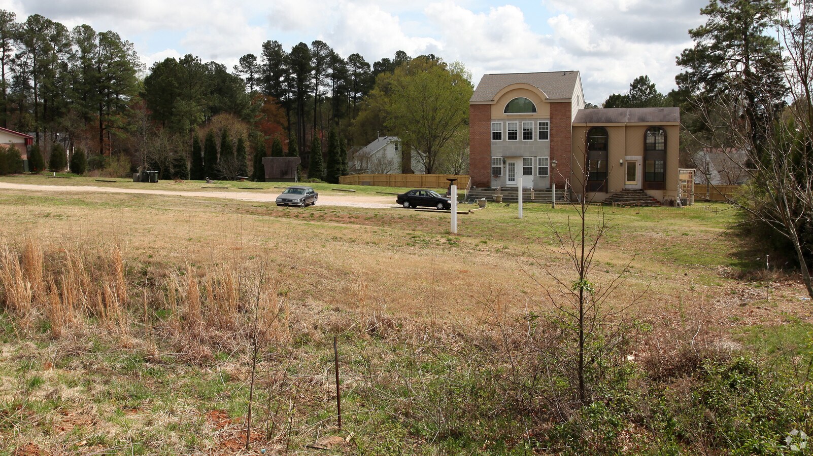 8600 Falls of Neuse Rd, Raleigh, NC 27615