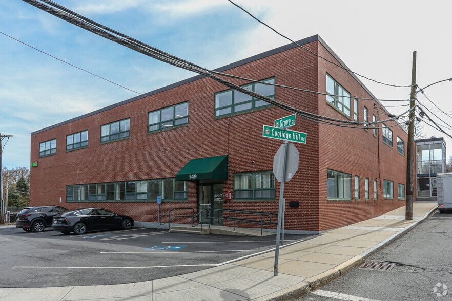 149 Grove St, Watertown, MA for lease - Building Photo - Image 1 of 10
