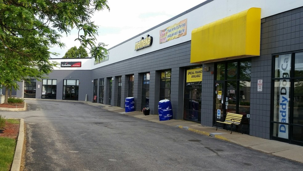 301-357 Townline Rd, Mundelein, IL for lease - Building Photo - Image 2 of 7
