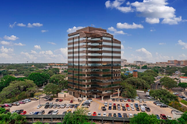 More details for 8122 Datapoint Dr, San Antonio, TX - Office/Medical for Lease
